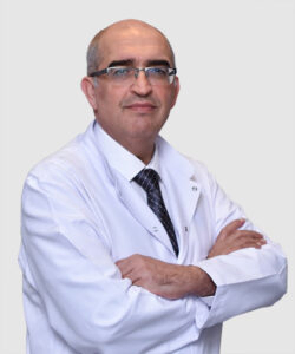 Portrait of orthopedic surgeon Kayhan Turan