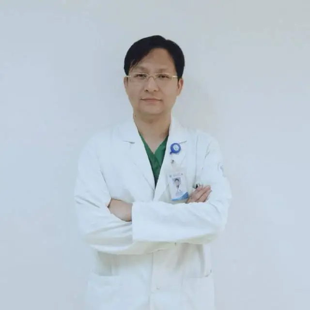 Identification portrait of cardiac surgeon Yong Cui