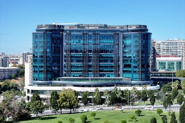 İstinye University Liv Hospital Topkapı